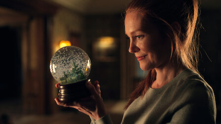 Guarda Il globo di neve. Episodio 1 della Stagione 3.
